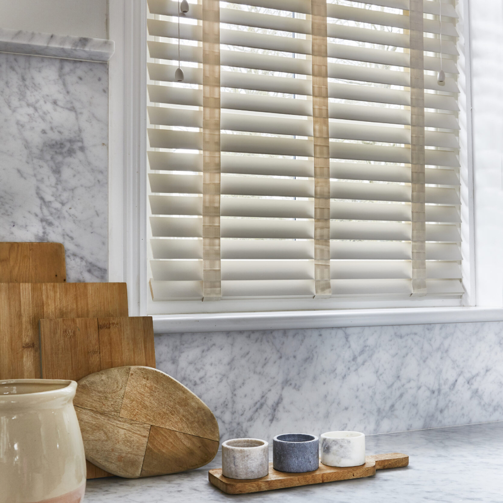 venetian wood blind cream